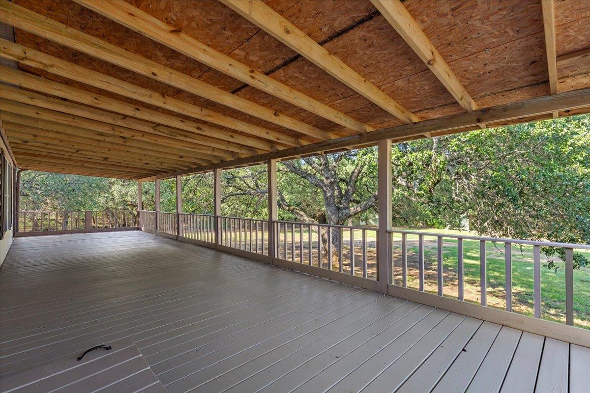 111 Lazy Trail Ct, Liberty Hill, TX 78642