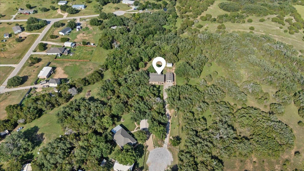 111 Lazy Trail Ct, Liberty Hill, TX 78642