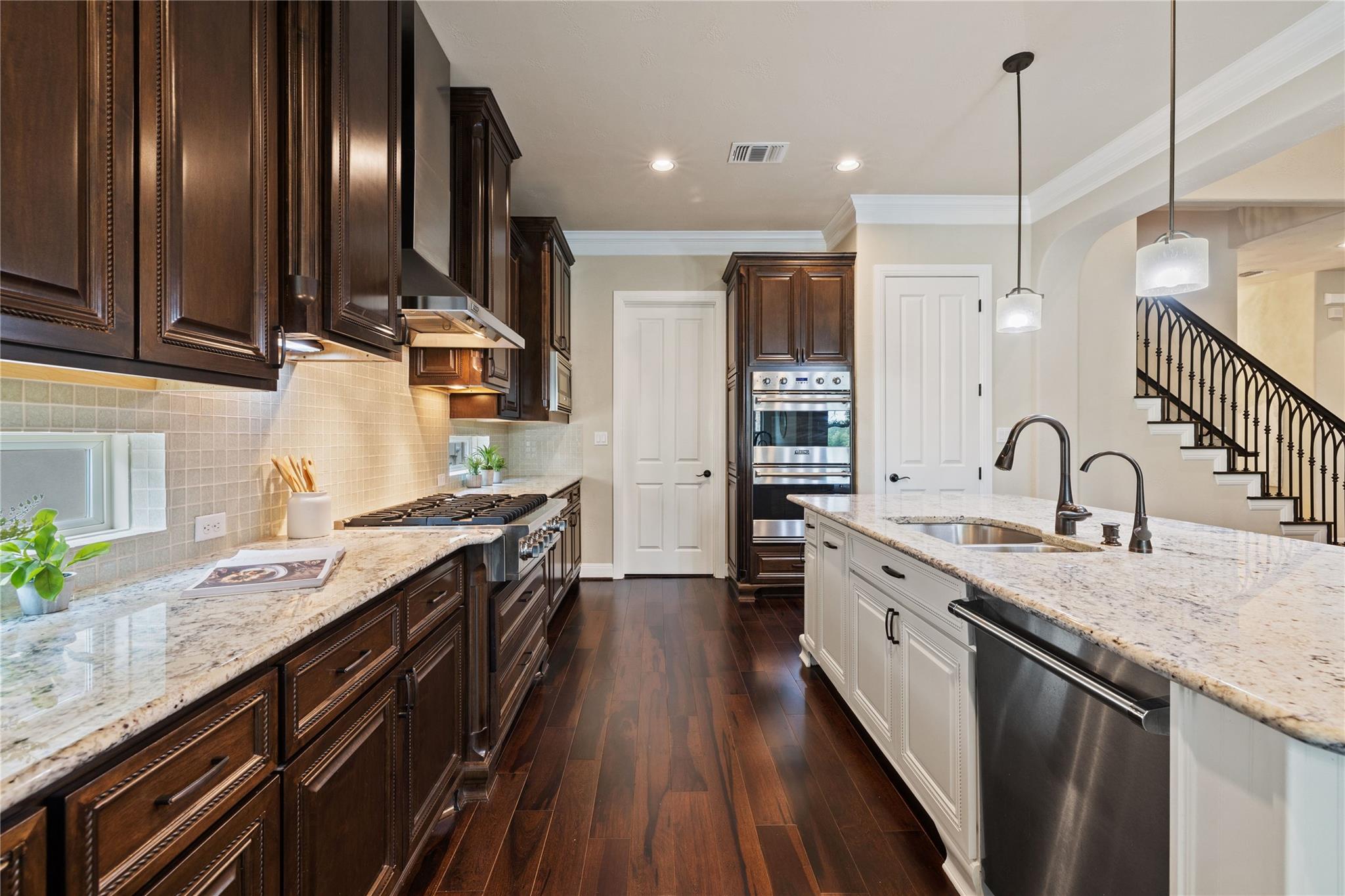 309 Grand Oaks Ln, Georgetown, TX 78628