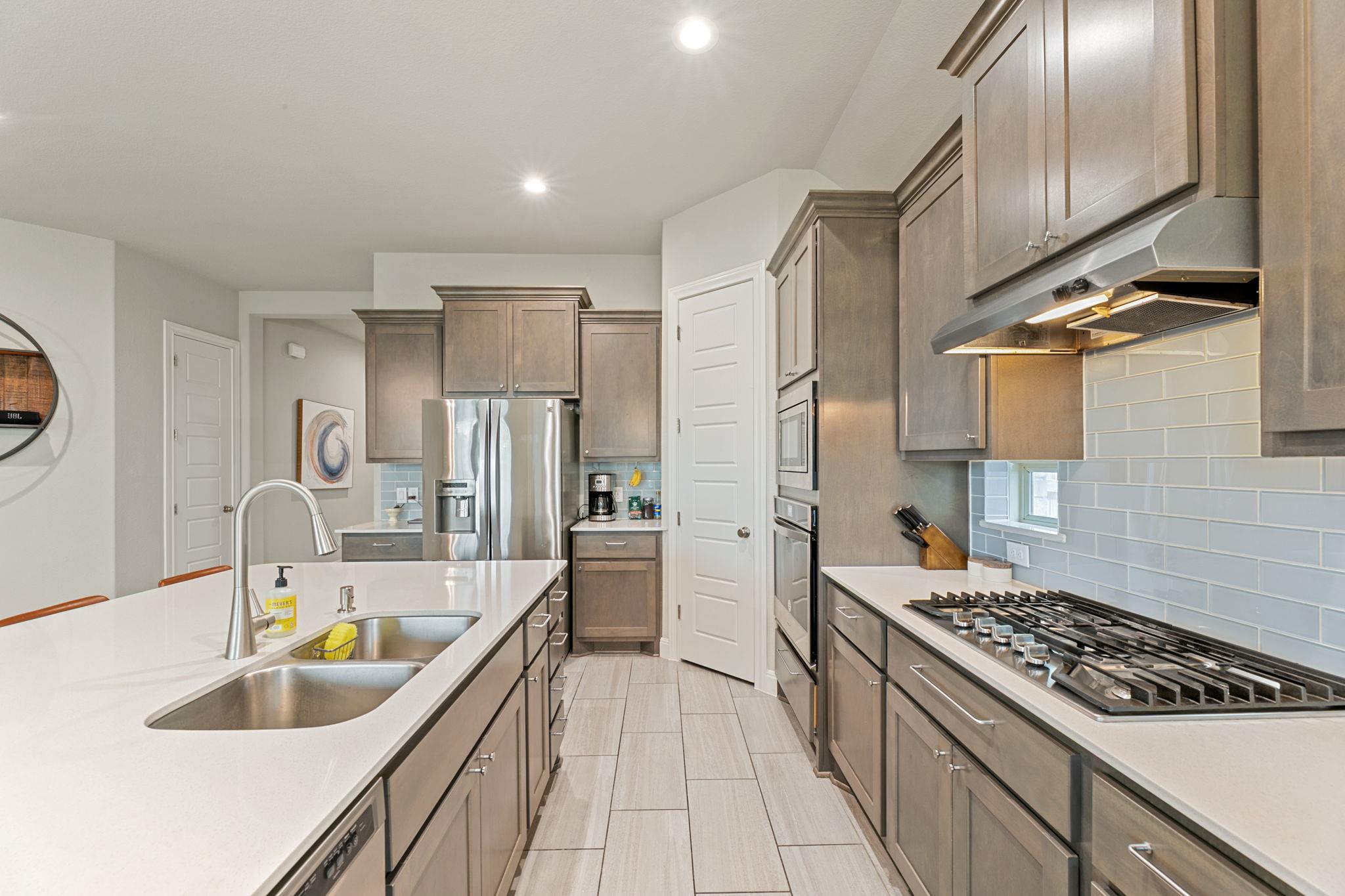 904 Astoria St, Cedar Park, TX 78613