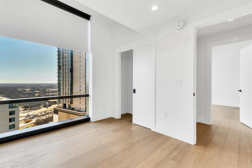 70 Rainey St # 2107, Austin, TX 78701