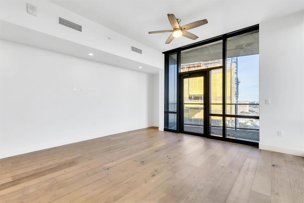 70 Rainey St # 2107, Austin, TX 78701