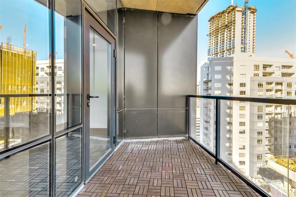 70 Rainey St # 2107, Austin, TX 78701