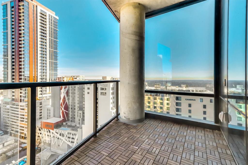70 Rainey St # 2107, Austin, TX 78701