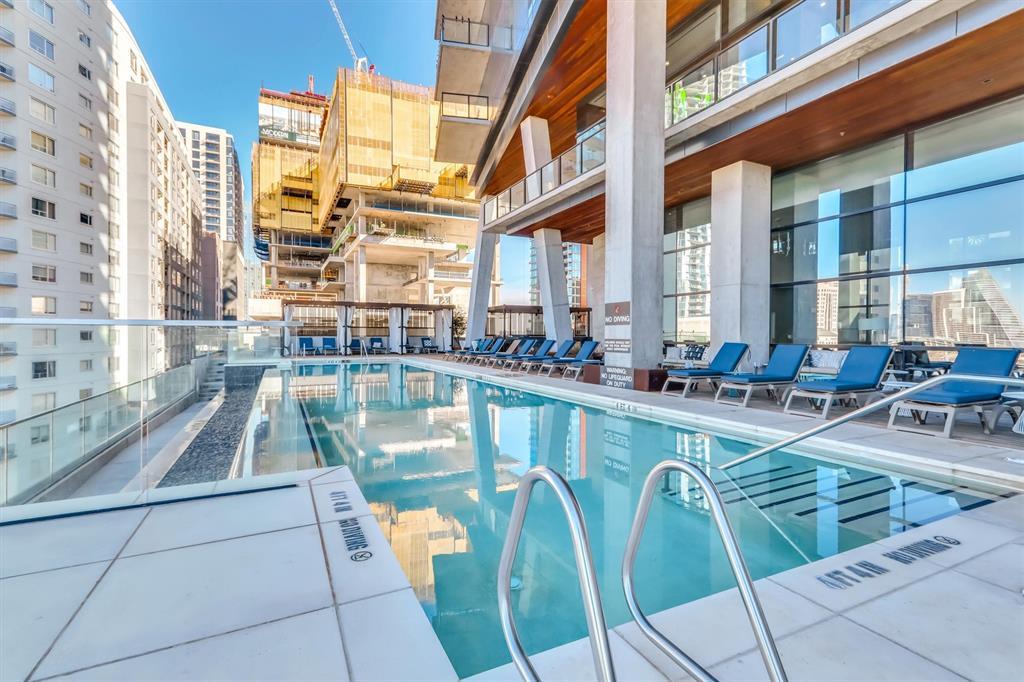 70 Rainey St # 2107, Austin, TX 78701
