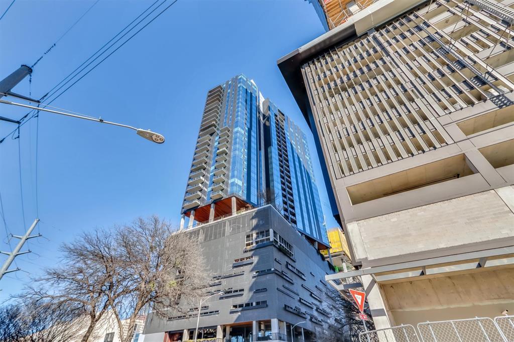 70 Rainey St # 2107, Austin, TX 78701