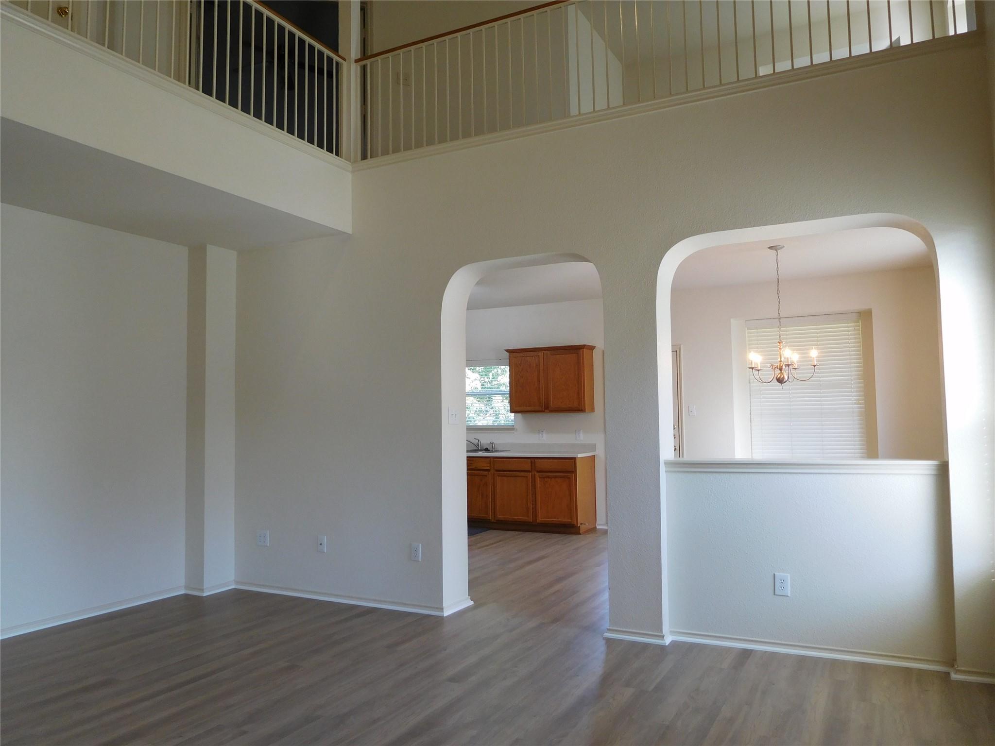 911 Middle Brook Dr, Leander, TX 78641