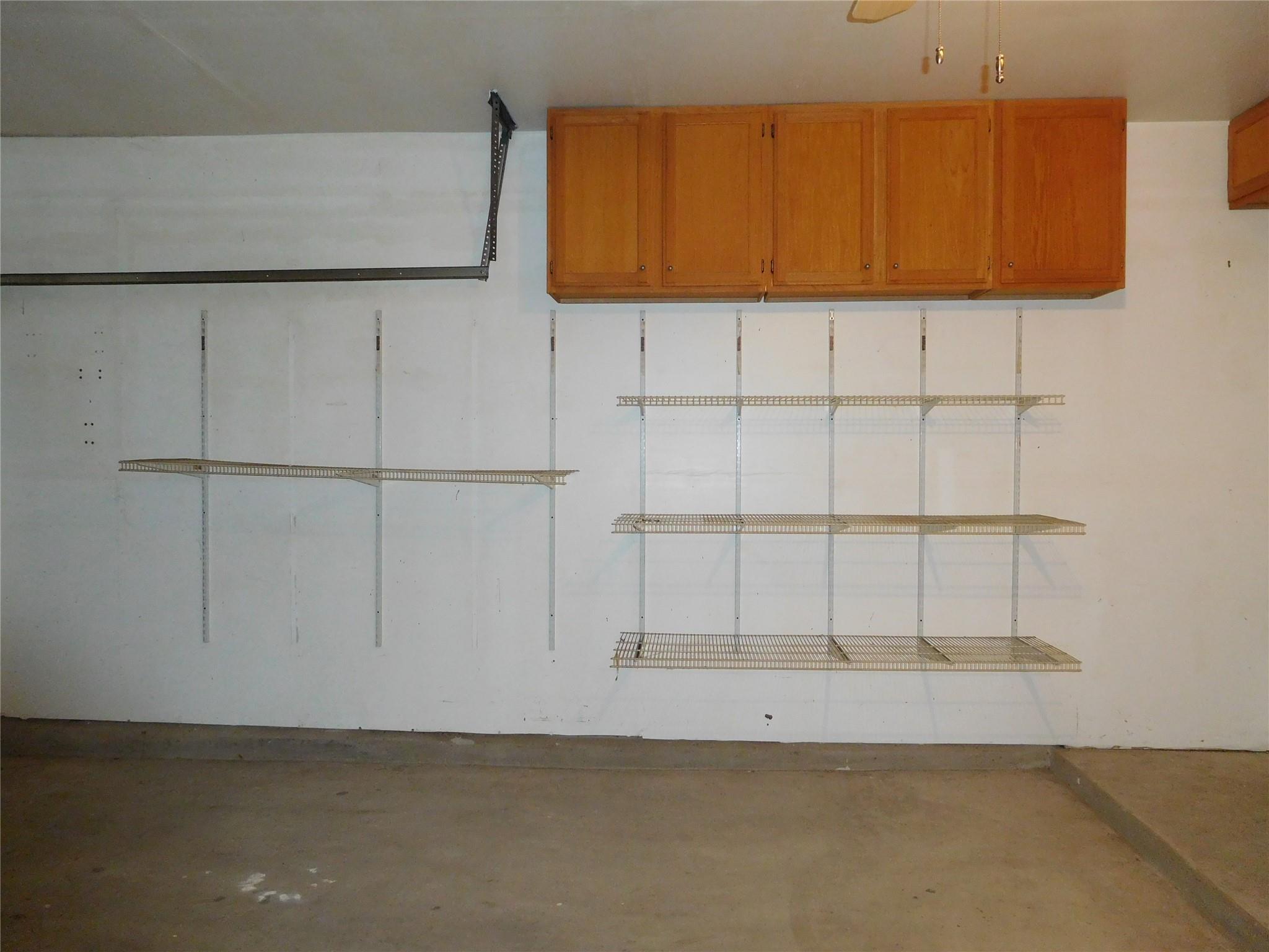 911 Middle Brook Dr, Leander, TX 78641