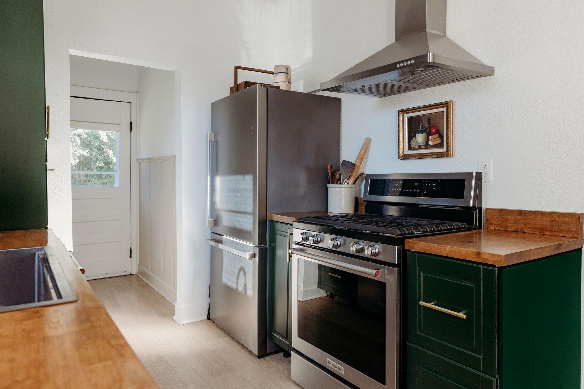 1802 Magnolia Dr, Round Rock, TX 78664