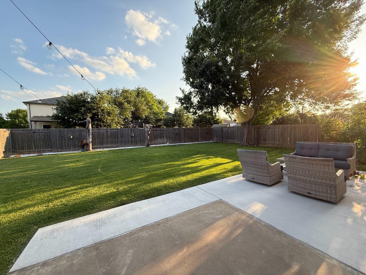 2817 Barefoot Ln, Round Rock, TX 78665