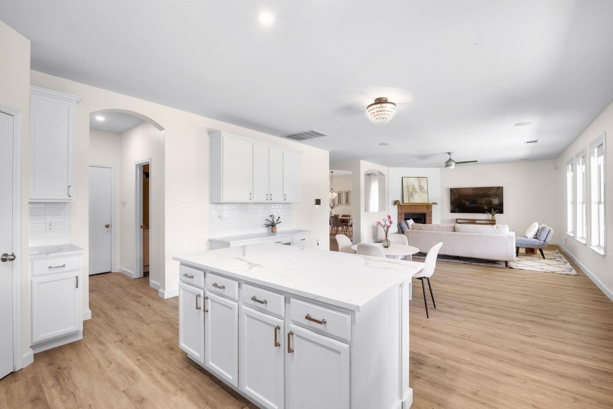 3700 Heron Roost Pass, Pflugerville, TX 78660