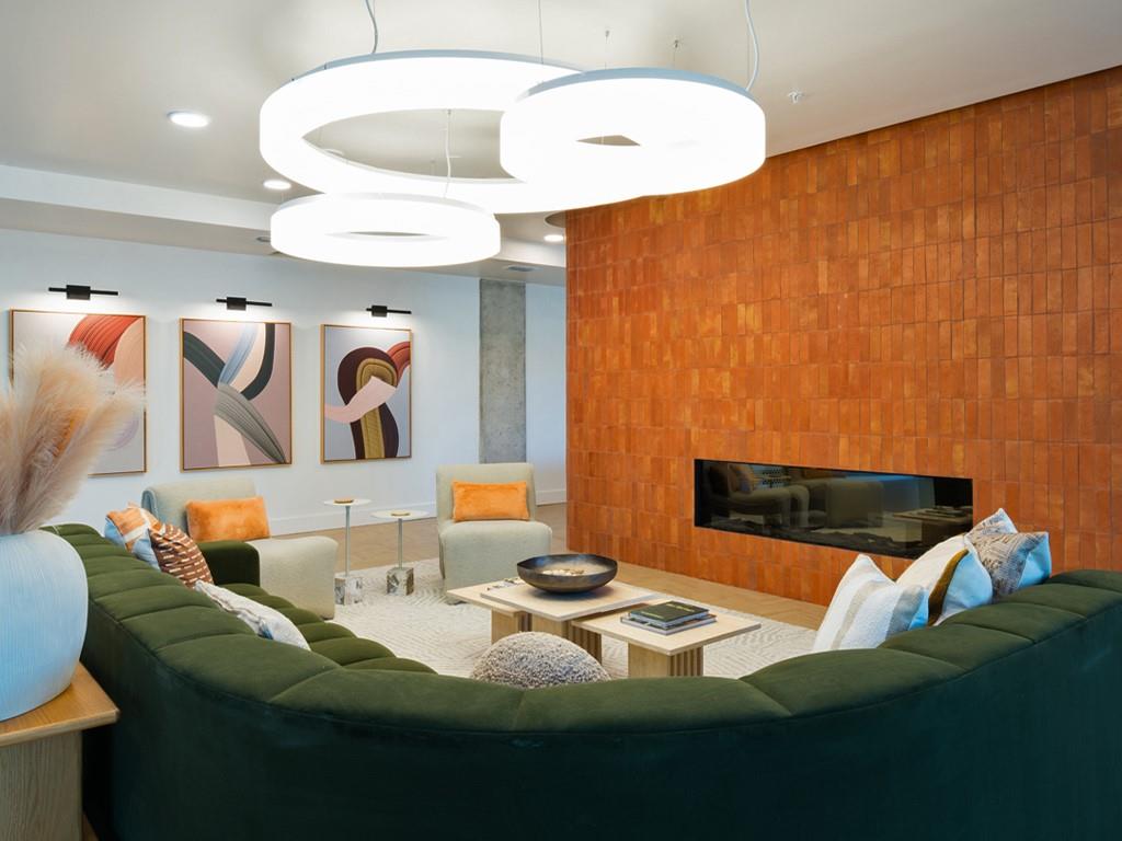 2209 S 1st St # 308, Austin, TX 78704