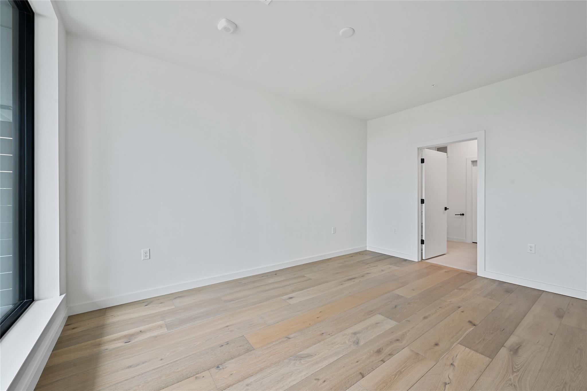 2209 S 1st St # 308, Austin, TX 78704