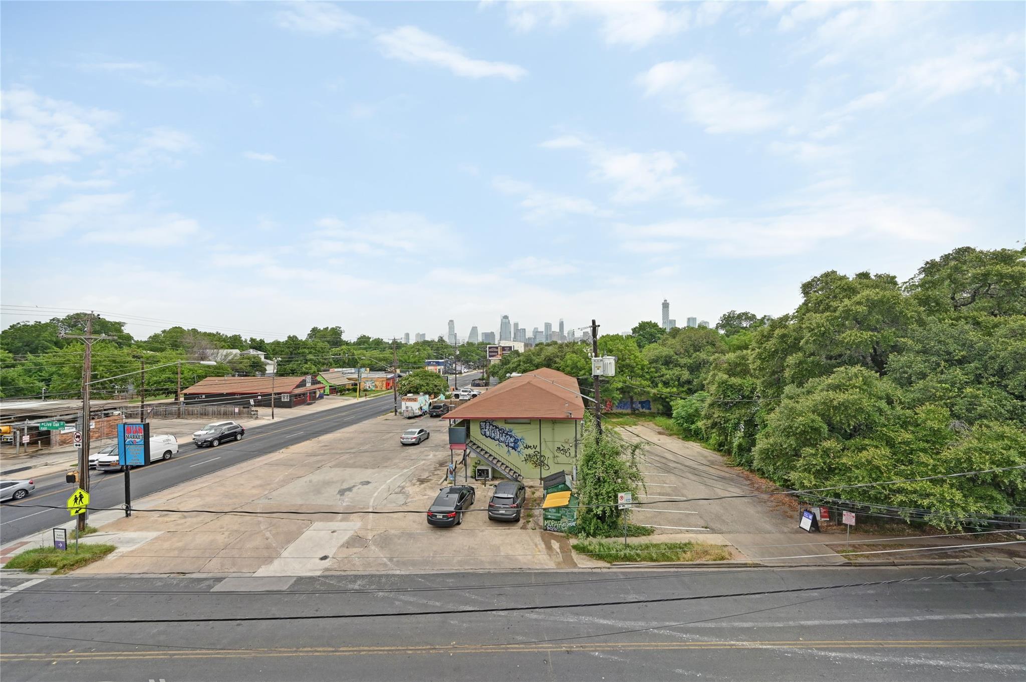 2209 S 1st St # 308, Austin, TX 78704