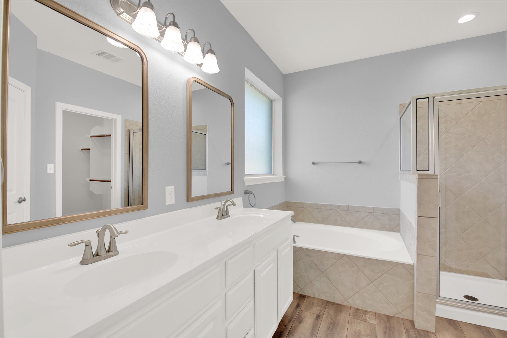 1086 Sussex Way, Round Rock, TX 78665