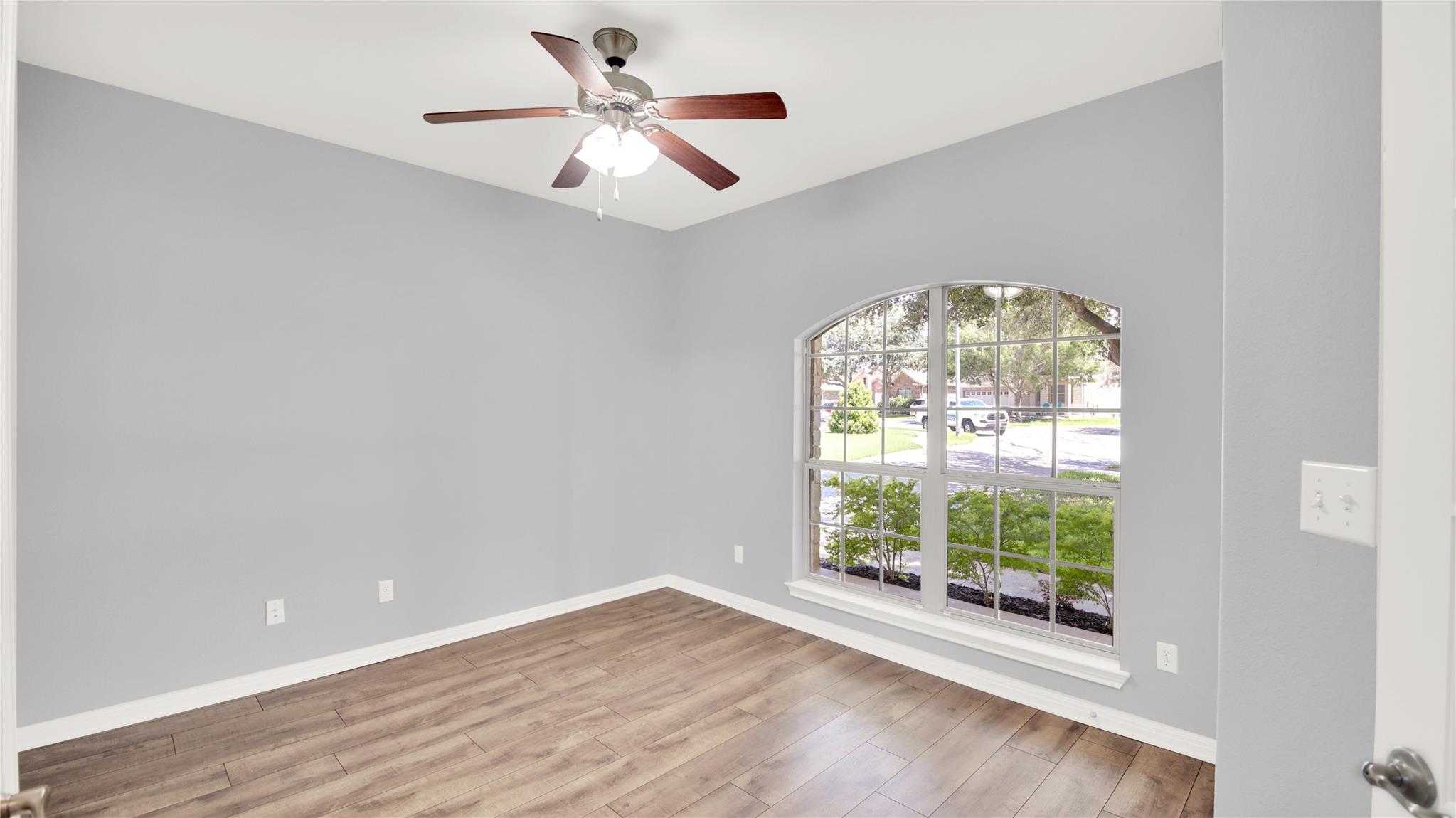 1086 Sussex Way, Round Rock, TX 78665