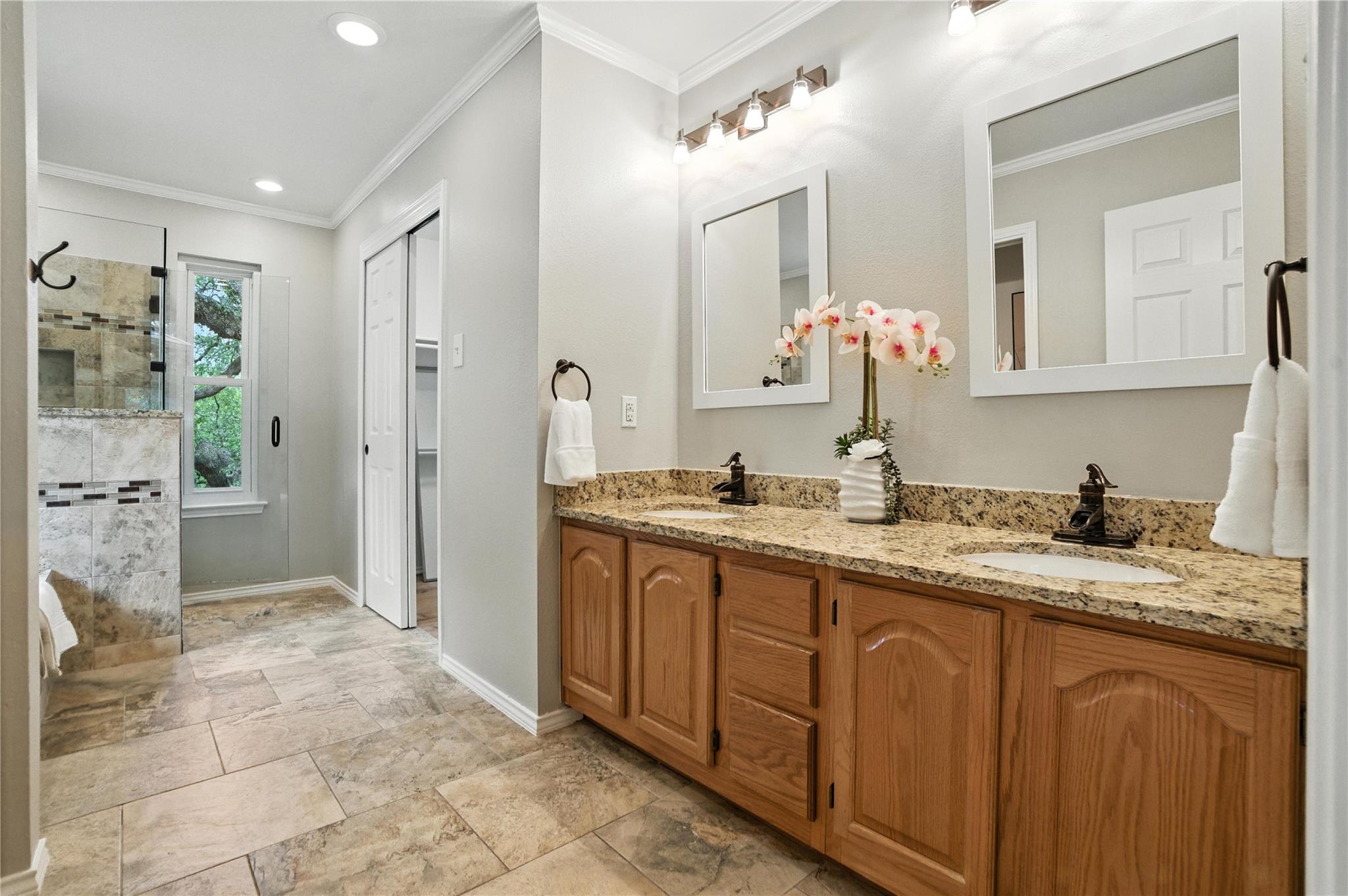 11003 Watchful Fox Dr, Austin, TX 78748