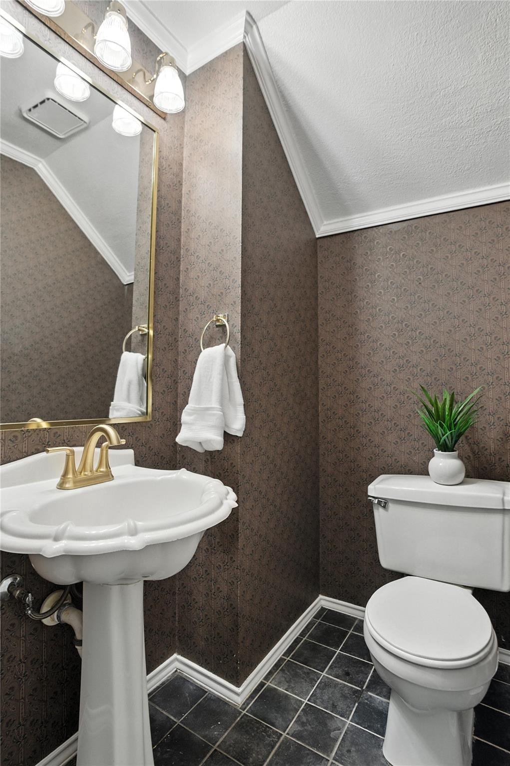 11003 Watchful Fox Dr, Austin, TX 78748