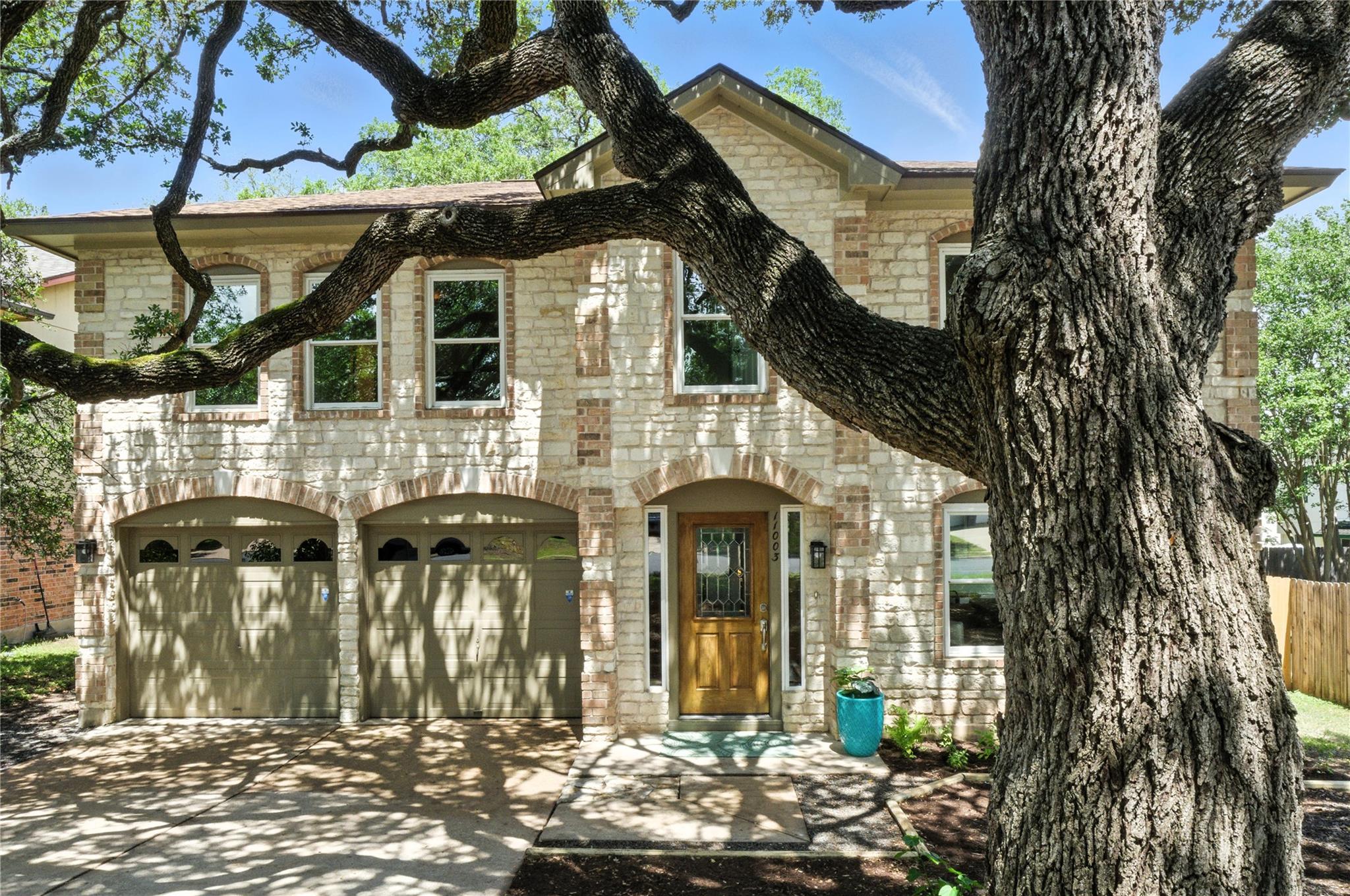 11003 Watchful Fox Dr, Austin, TX 78748