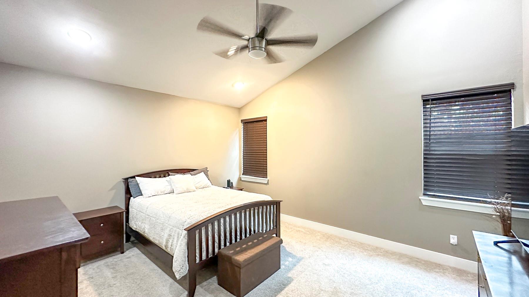 177 Mokulua Ln, Bastrop, TX 78602