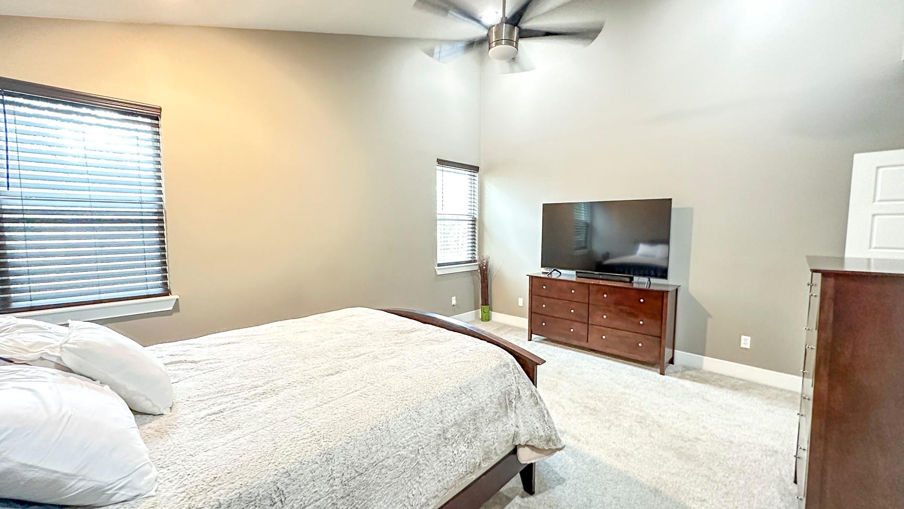 177 Mokulua Ln, Bastrop, TX 78602