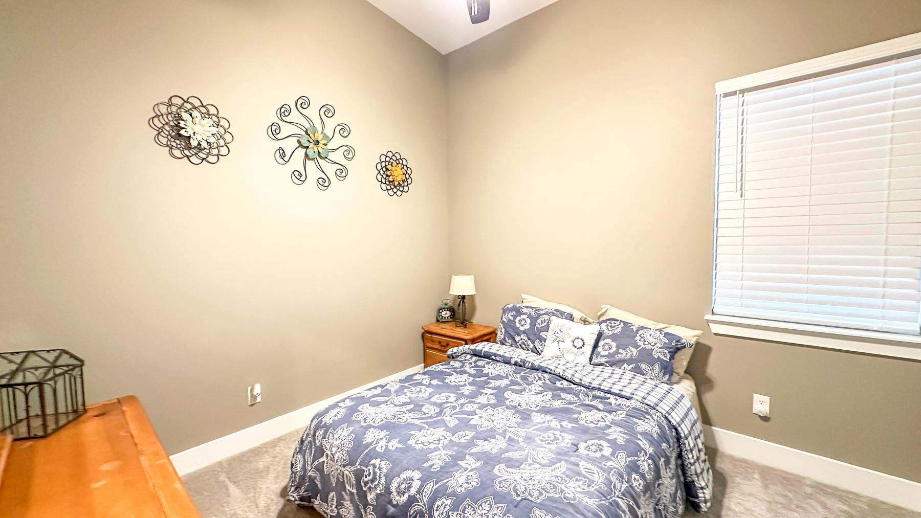 177 Mokulua Ln, Bastrop, TX 78602