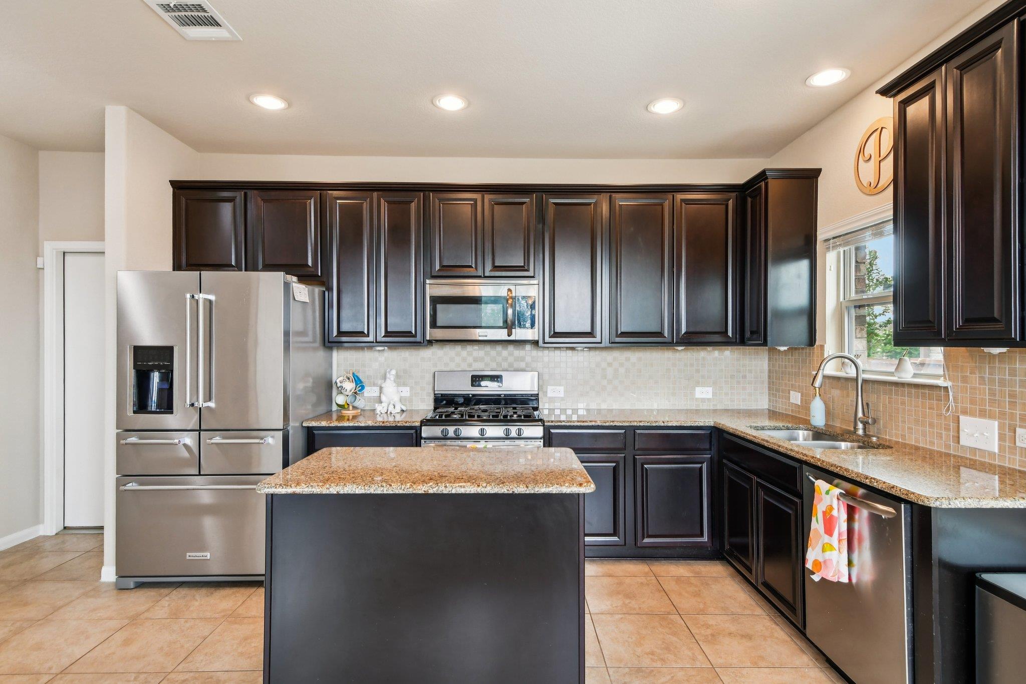 125 Checkerspot Ct, Georgetown, TX 78626