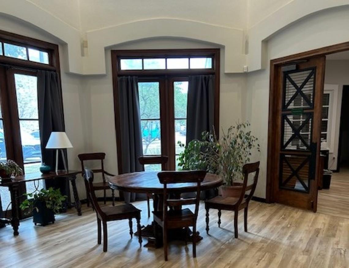 2320 Gracy Farms Ln # 812, Austin, TX 78758