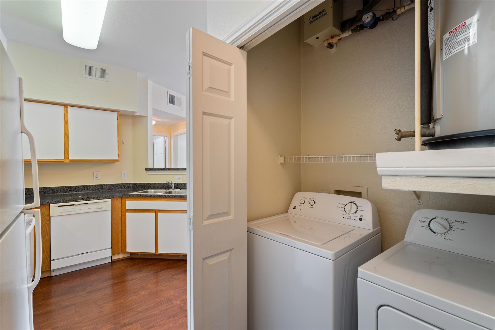 2320 Gracy Farms Ln # 812, Austin, TX 78758