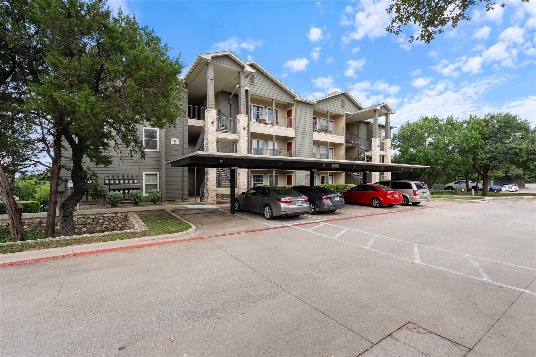 2320 Gracy Farms Ln # 812, Austin, TX 78758