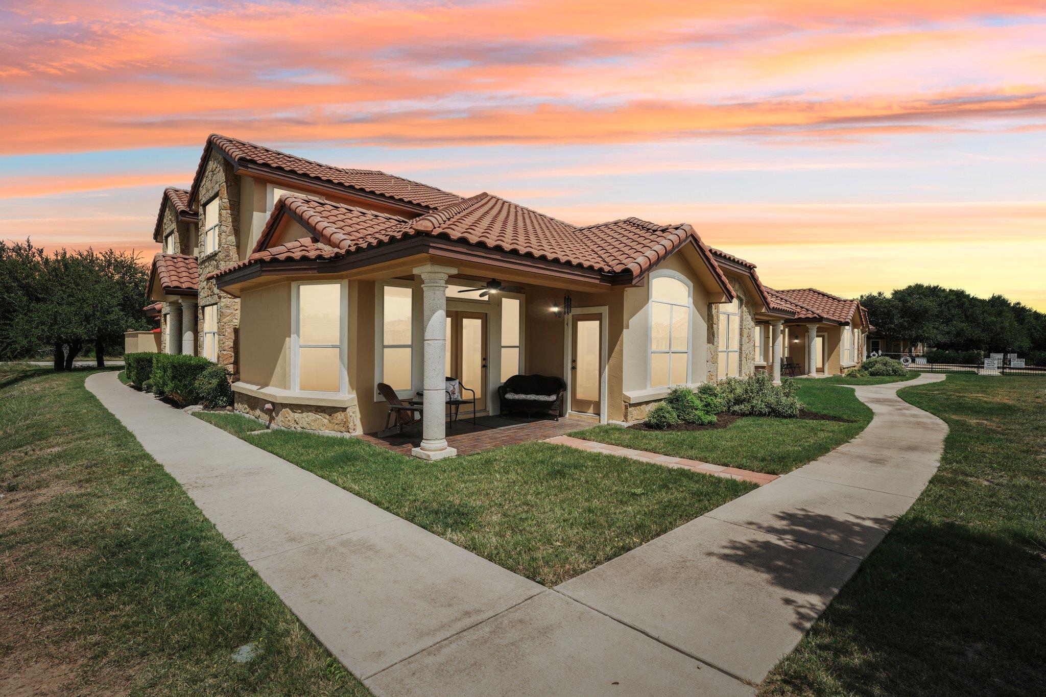 2010 American Dr # 2, Lago Vista, TX 78645