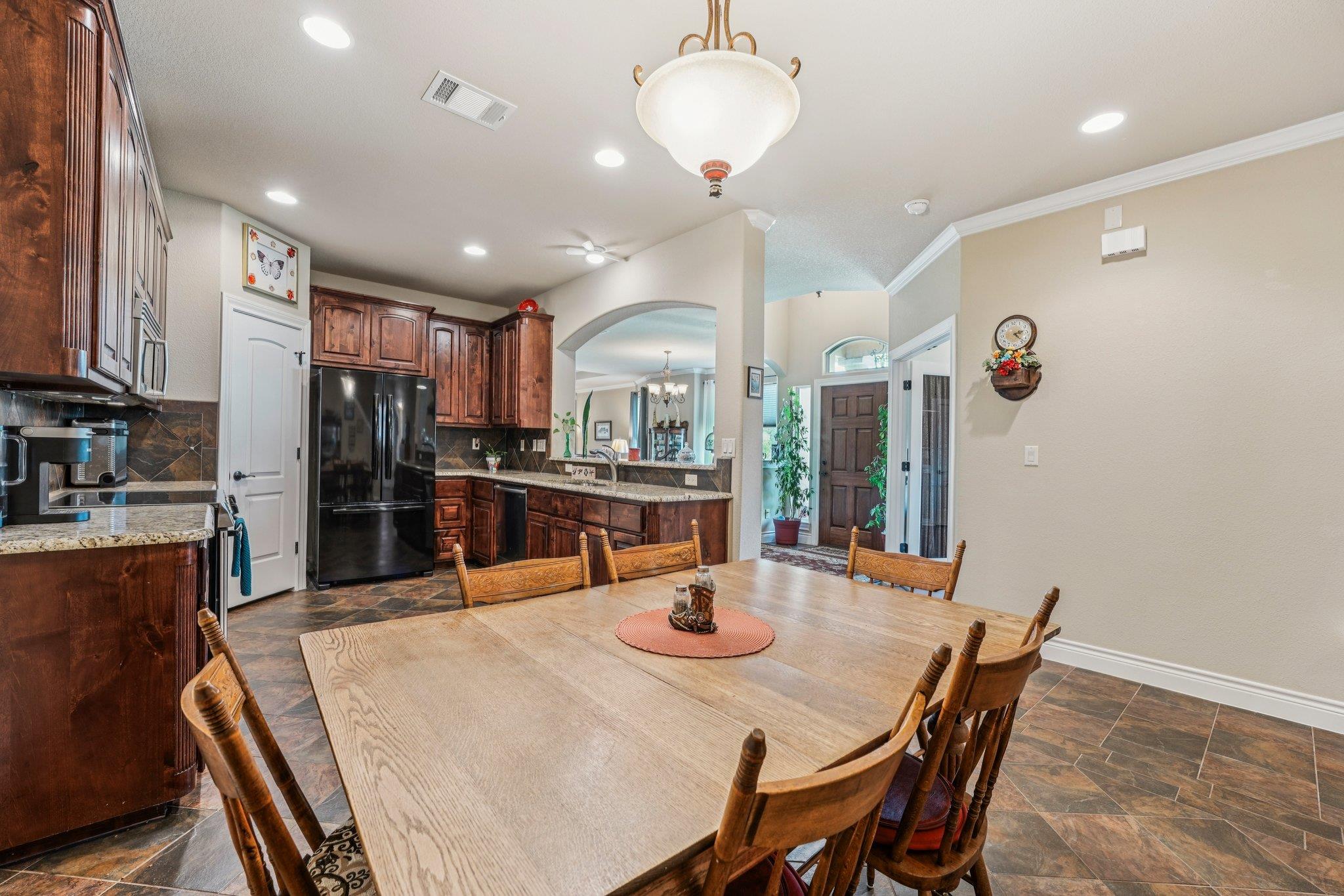 2010 American Dr # 2, Lago Vista, TX 78645