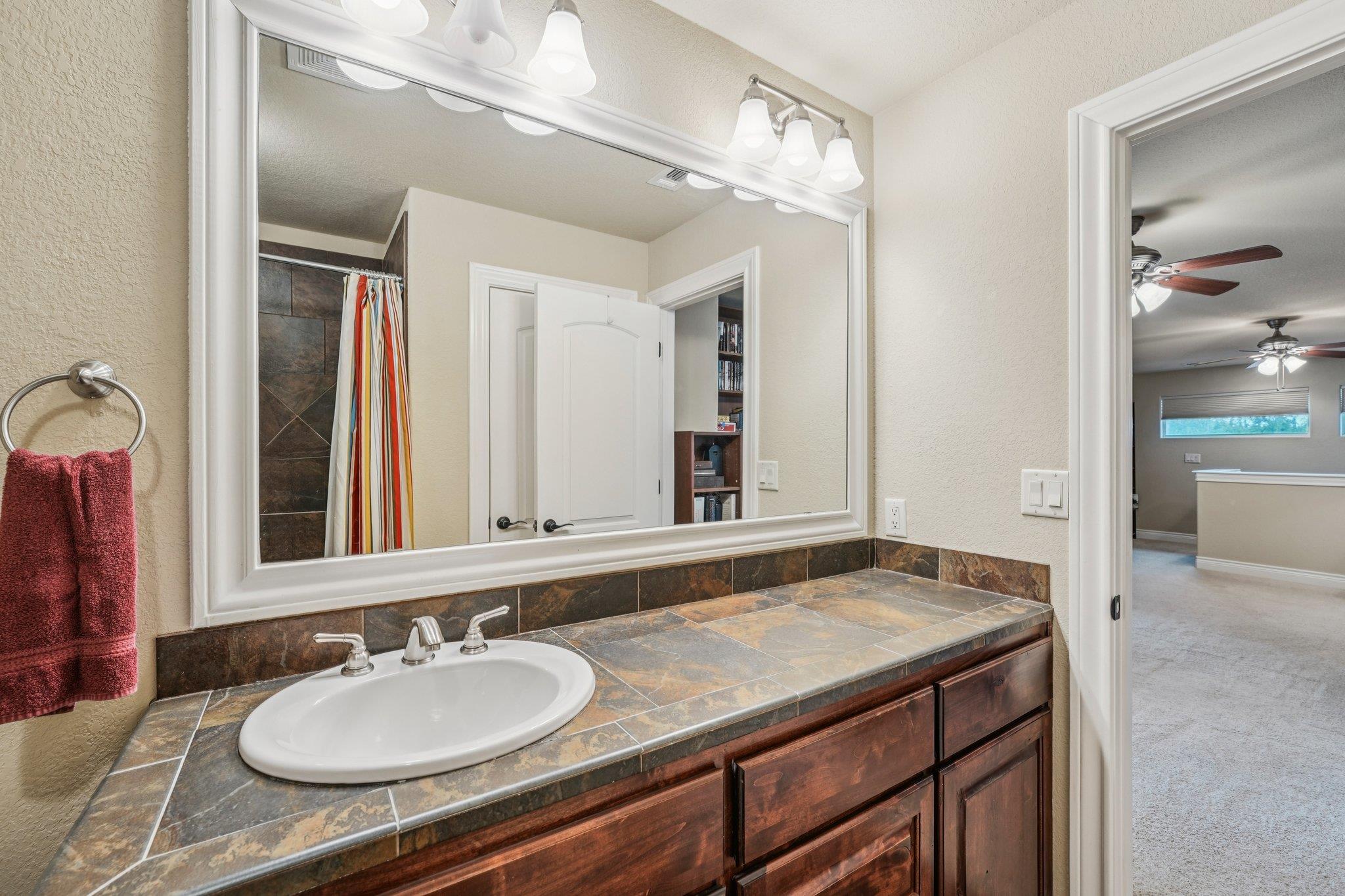 2010 American Dr # 2, Lago Vista, TX 78645