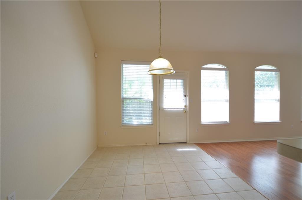 9005 Mountain Mist Ln, Round Rock, TX 78681