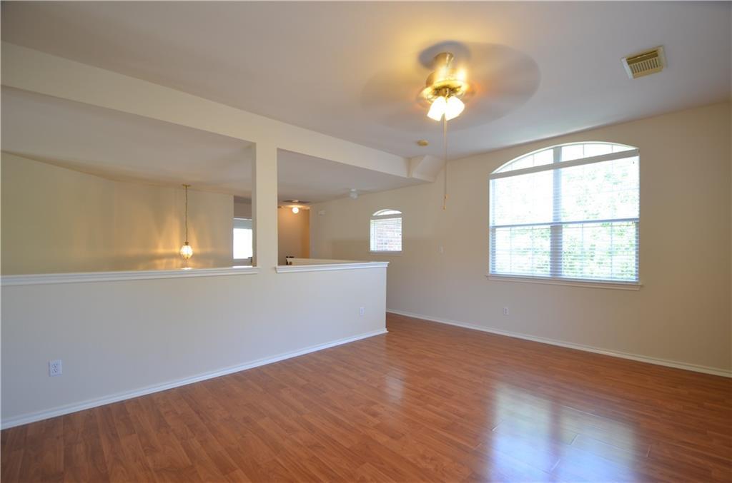 9005 Mountain Mist Ln, Round Rock, TX 78681