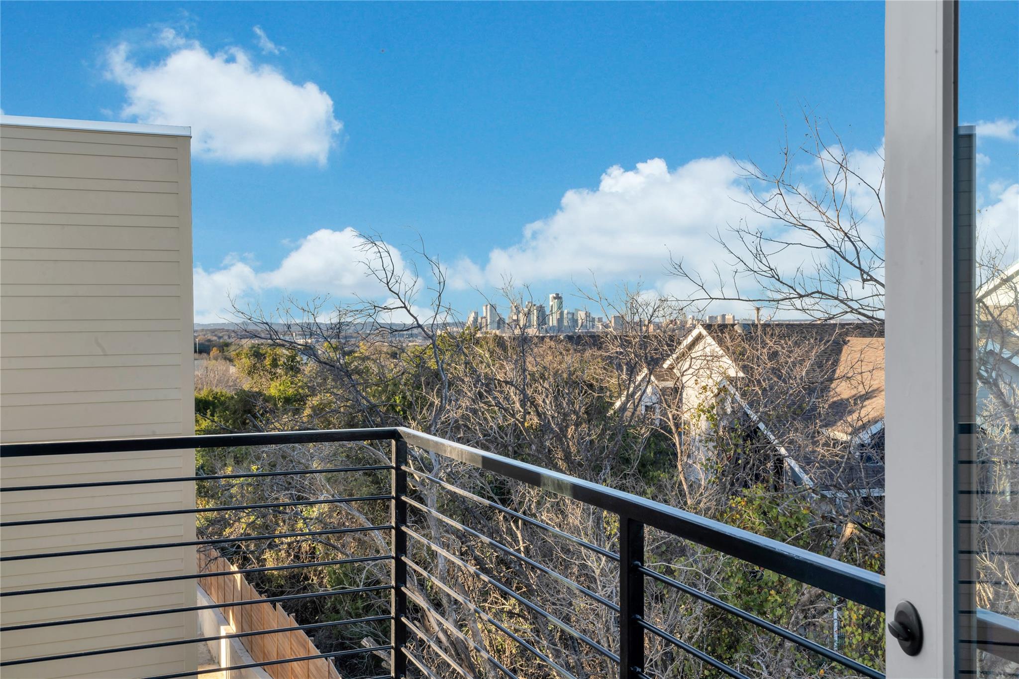 2309 Montopolis Dr # 7, Austin, TX 78741