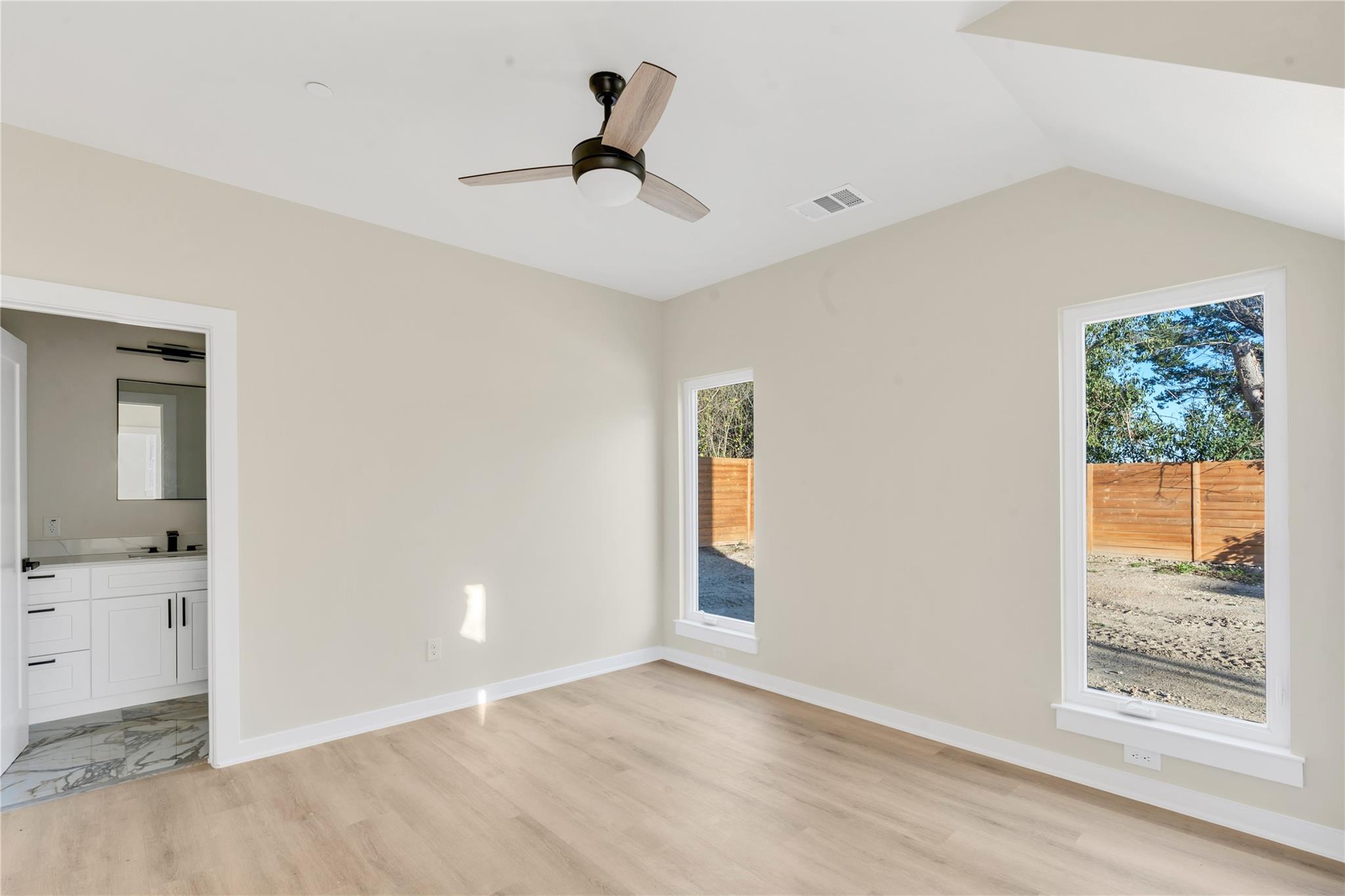 2309 Montopolis Dr # 7, Austin, TX 78741