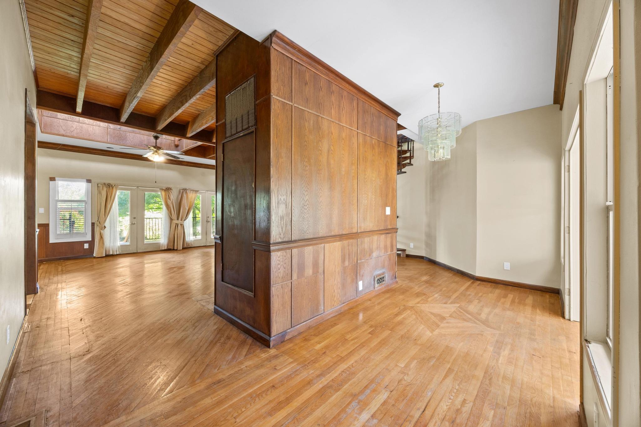 1001 S Gabriel Dr, Leander, TX 78641