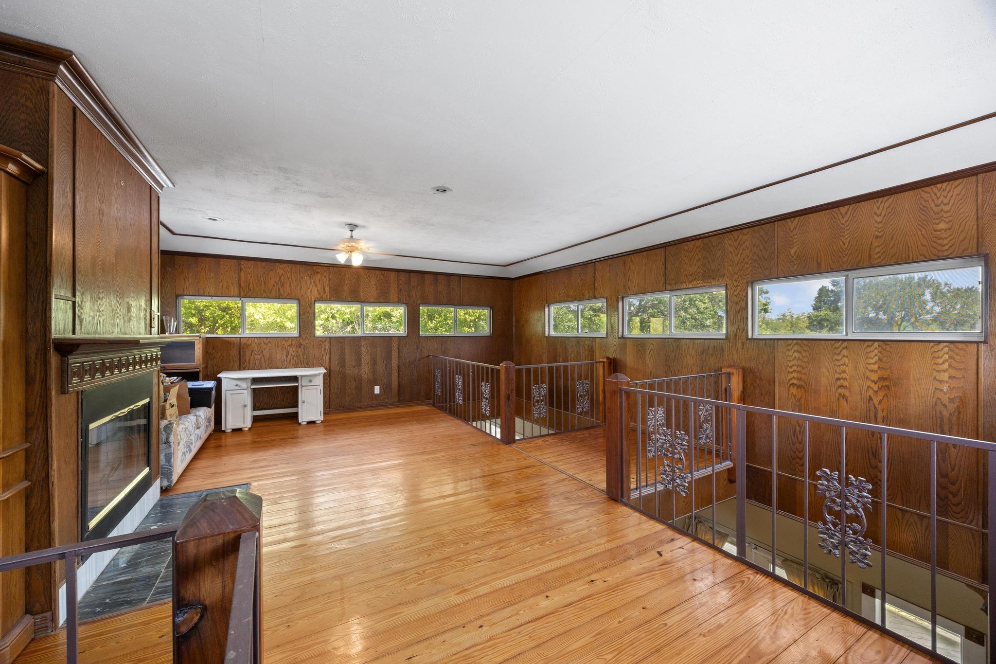 1001 S Gabriel Dr, Leander, TX 78641