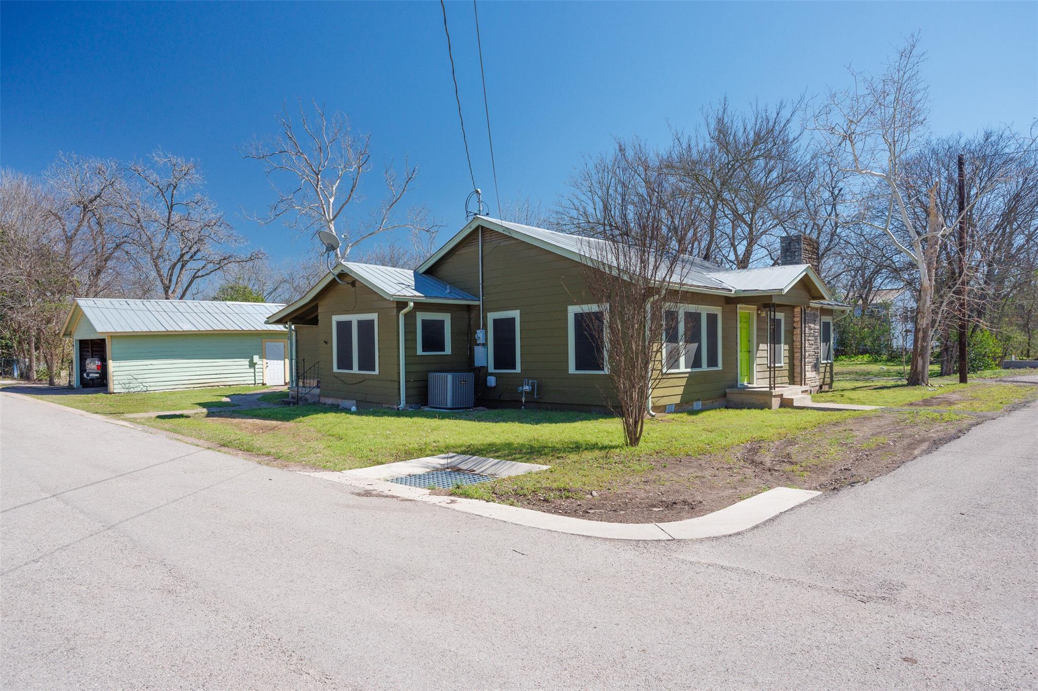 201 Rose St, Buda, TX 78610