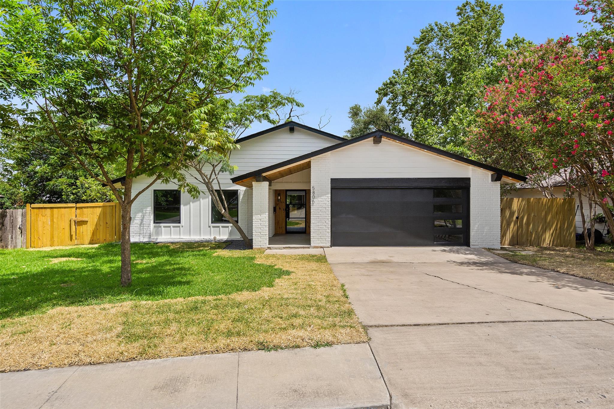 5806 Burnhill Dr, Austin, TX 78745