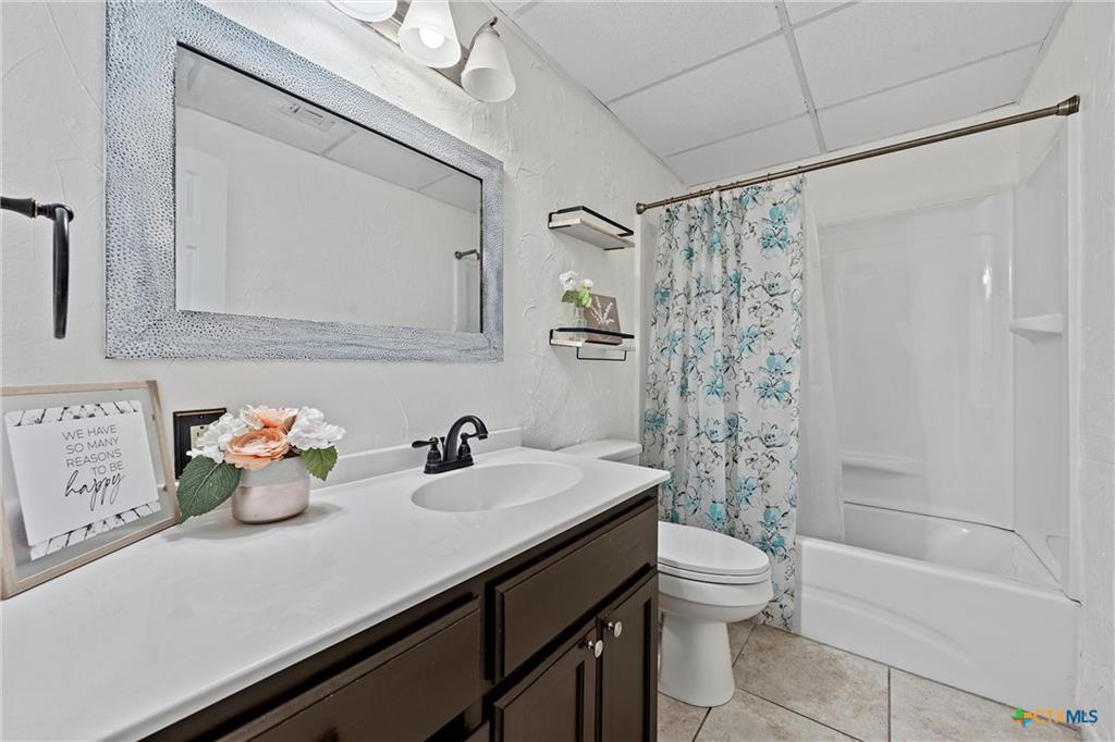 22 S Sherwood Dr, Belton, TX 76513