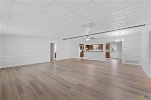 22 S Sherwood Dr, Belton, TX 76513