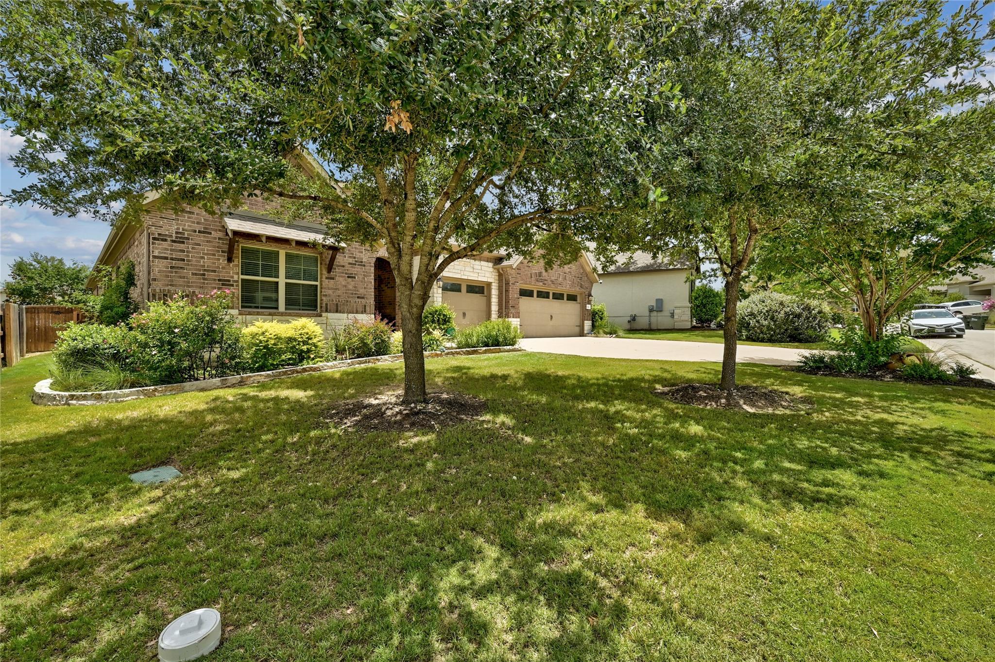 304 Wynnpage Dr, Dripping Springs, TX 78620