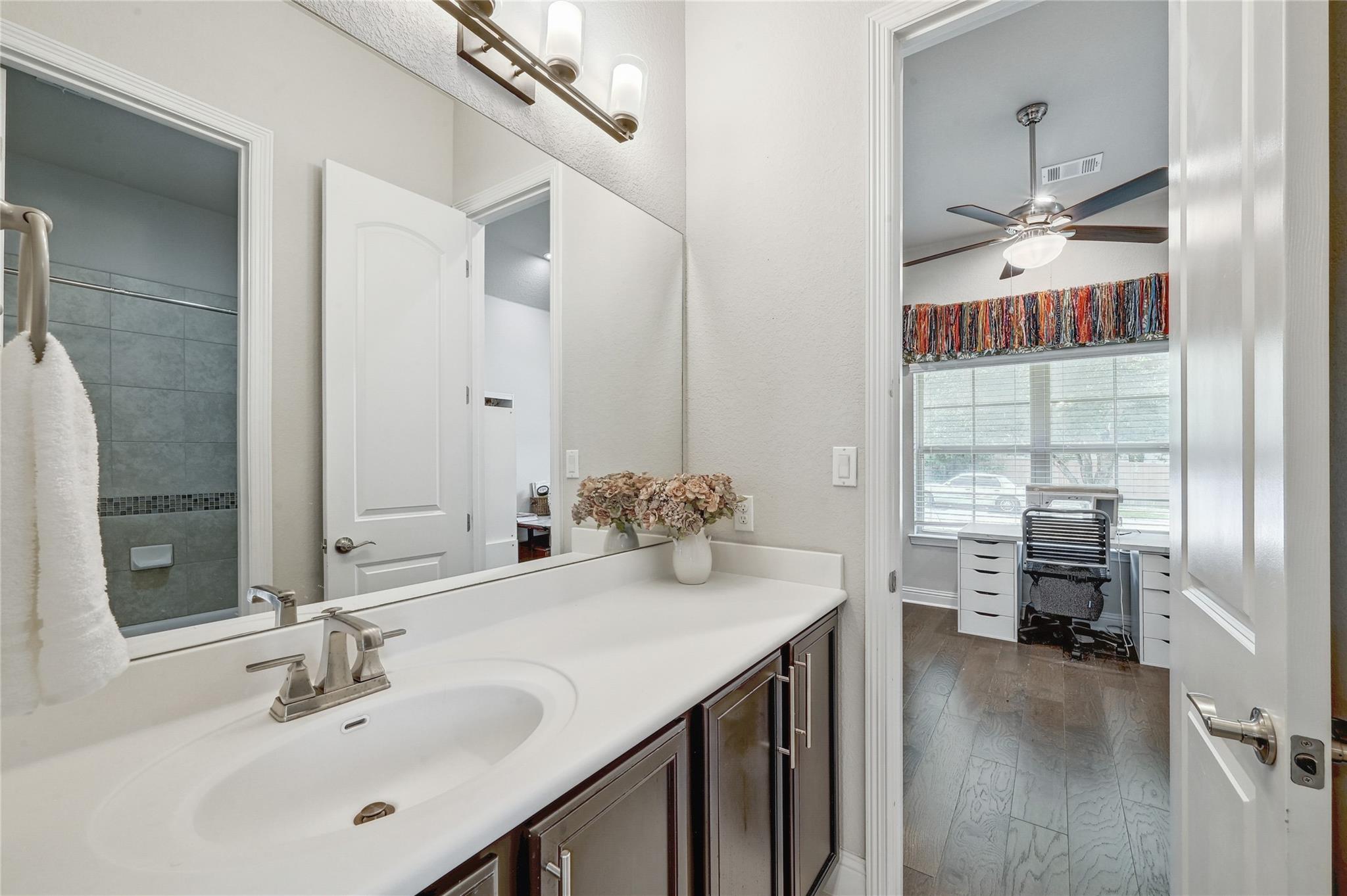 304 Wynnpage Dr, Dripping Springs, TX 78620