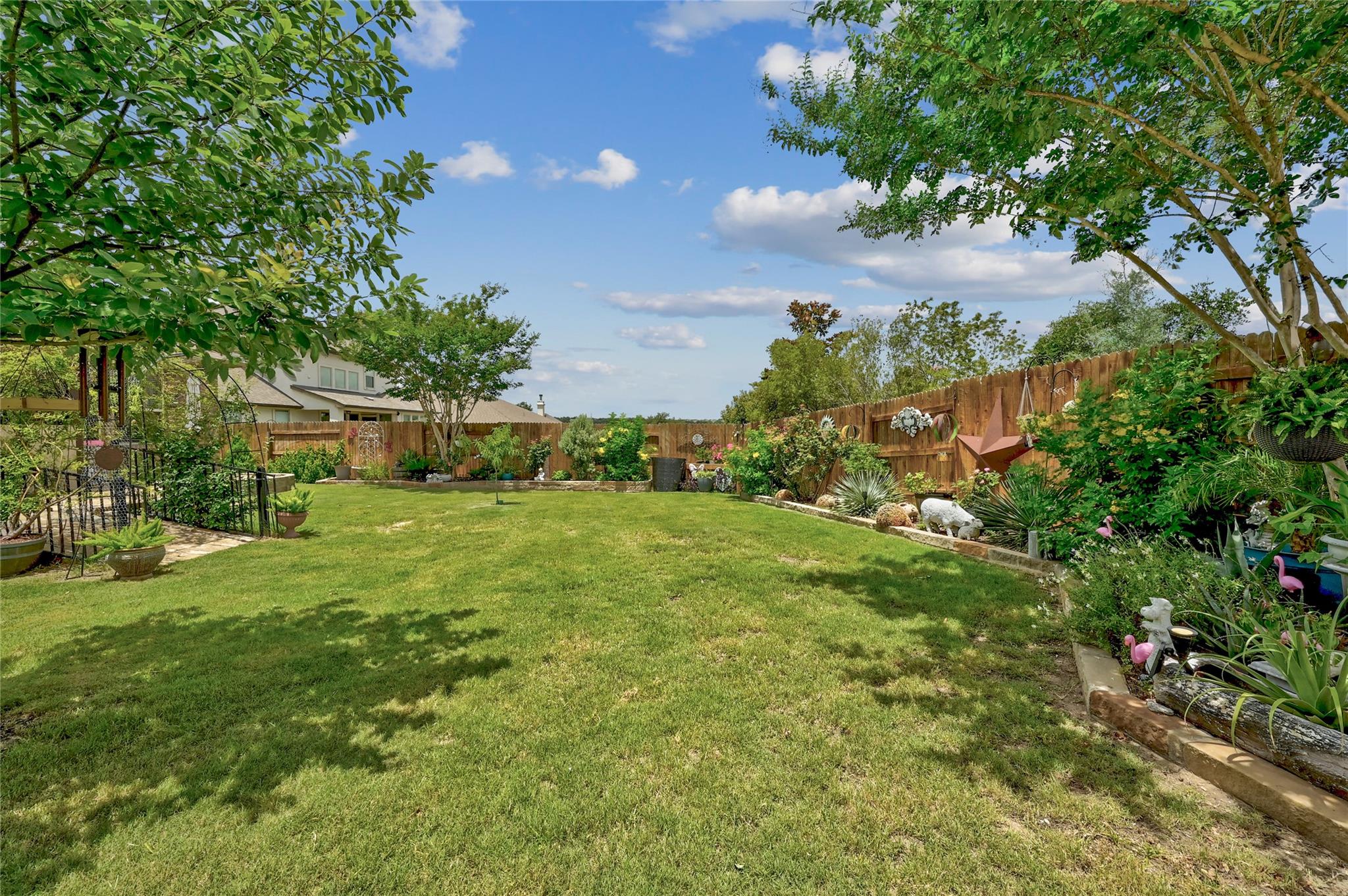 304 Wynnpage Dr, Dripping Springs, TX 78620