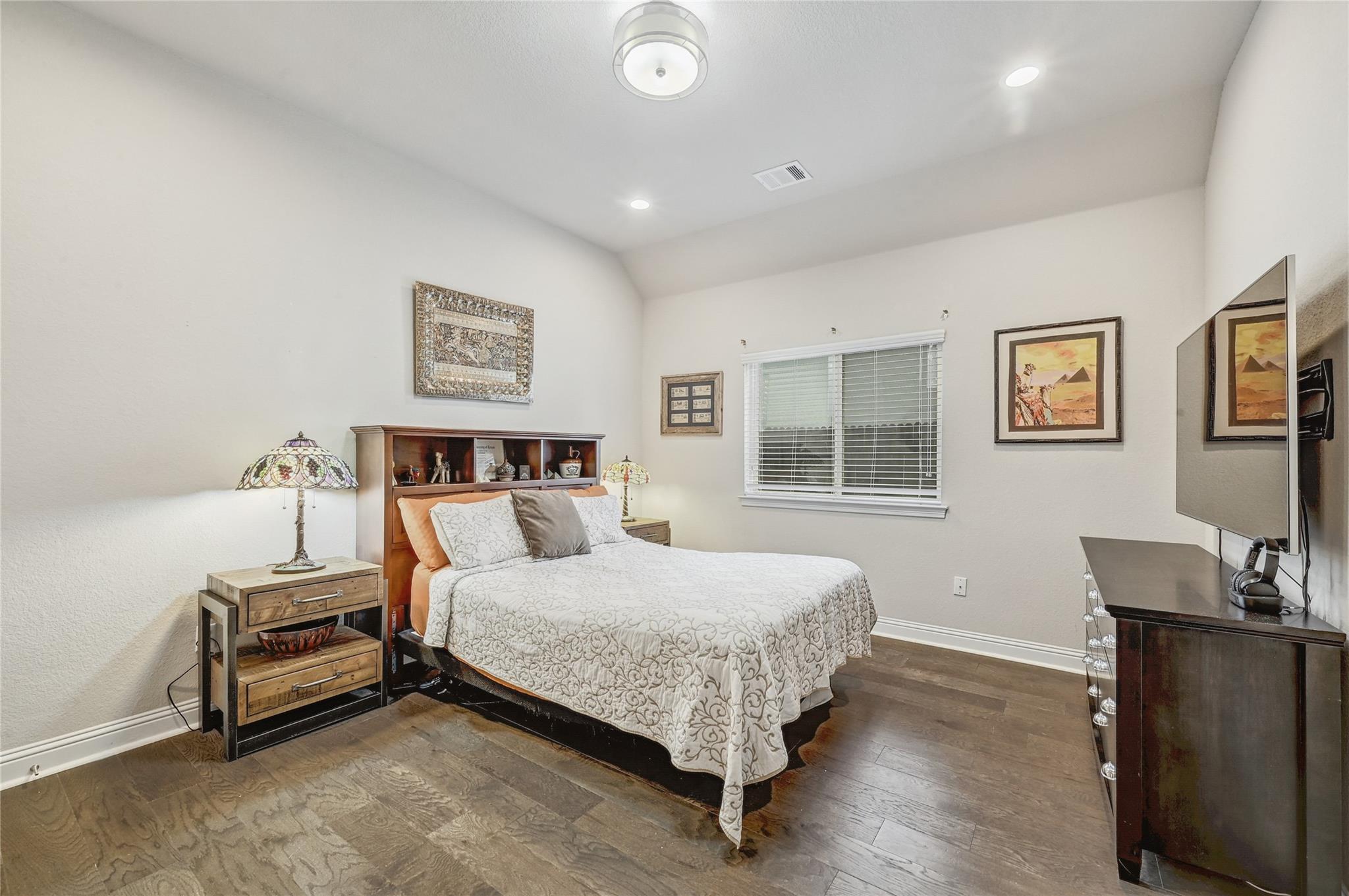 304 Wynnpage Dr, Dripping Springs, TX 78620