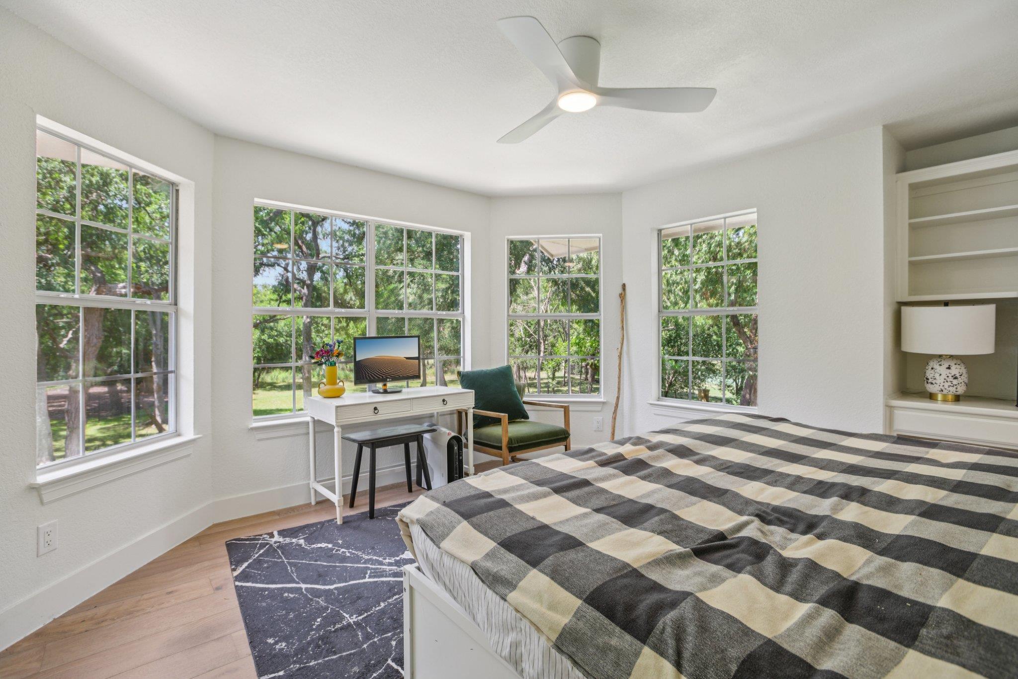 8310 Lewis Mountain Dr, Austin, TX 78737