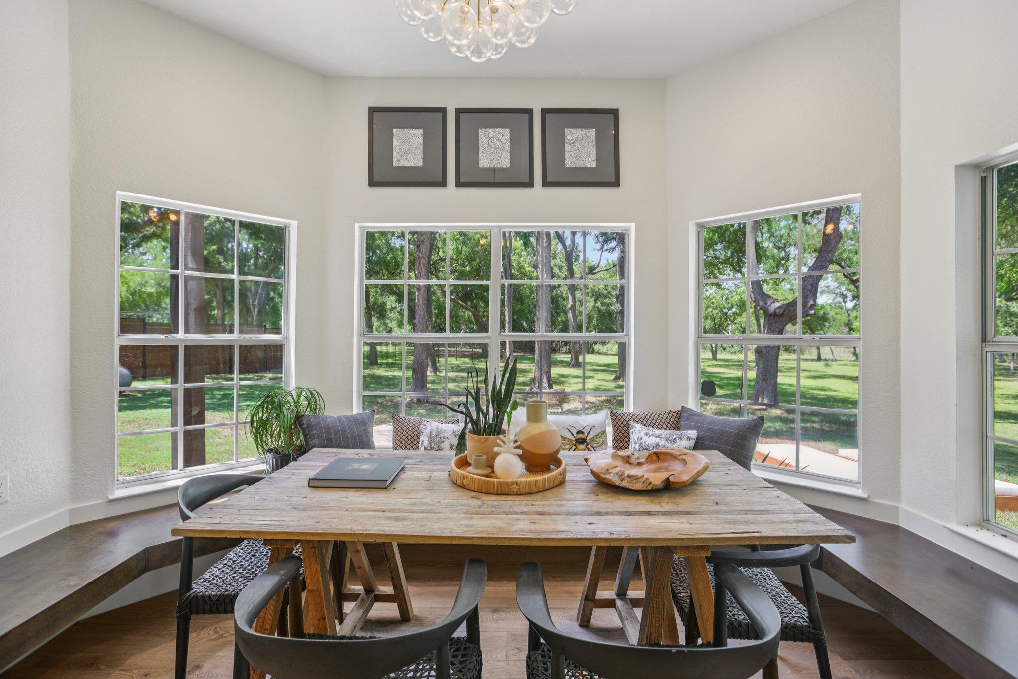 8310 Lewis Mountain Dr, Austin, TX 78737