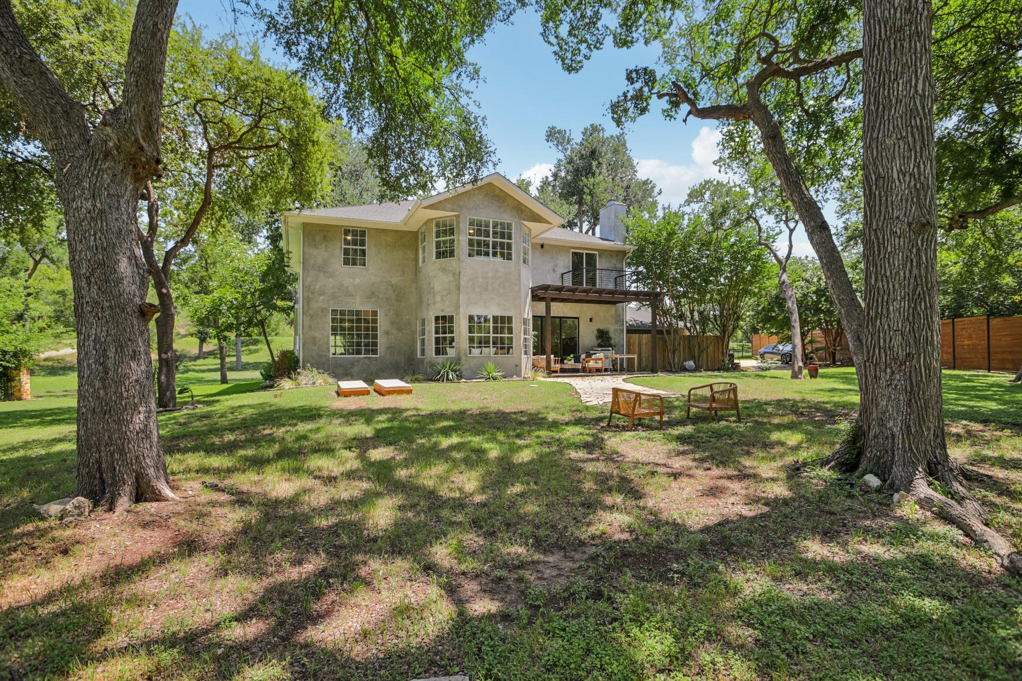 8310 Lewis Mountain Dr, Austin, TX 78737